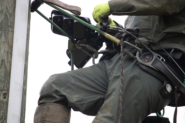 Embracing Fall Weather: 18 Ways To Stay Safe While Working Outside Heavier clothing can help keep you warm in cooler conditions while working outside.