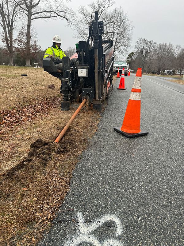 Rural Fiber Construction: 3 Aspects for Innovative Connectivity Directional boring crew in rural Chase City, Va. installing conduit to prepare for fiber runs.